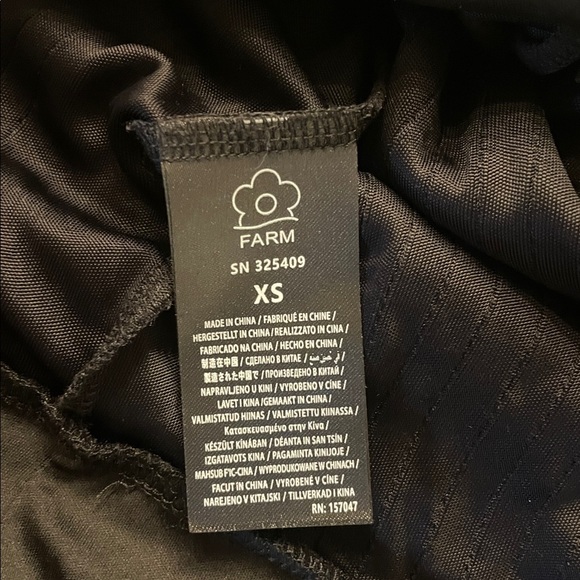 FARM Rio Pleated Keyhole Jumpsuit - Picture 7 of 7